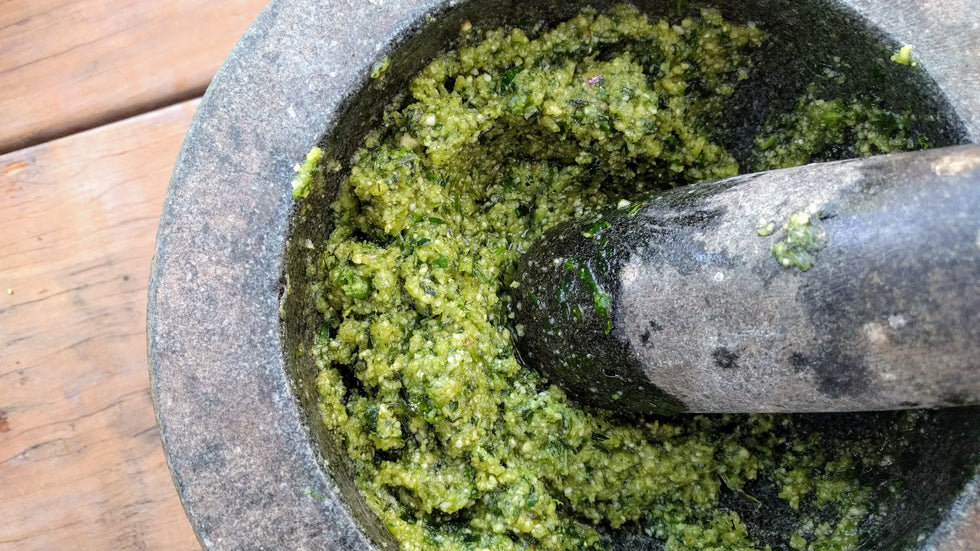 How to make fresh basil pesto